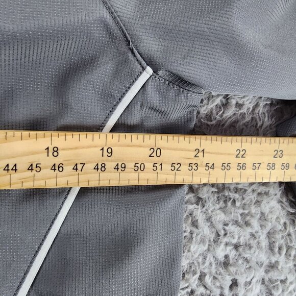 Under Armour Jacket Womens Large Gray Long Sleeve Full Zip Windbreaker *GUC* - Picture 7 of 10